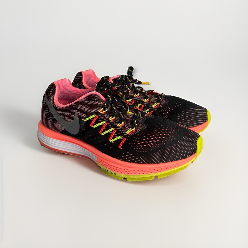 Nike Air Zoom Vomero 10 Women's Size 9 Black Pink Volt Running Shoes 717441-806